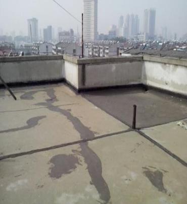 岗巴漏水维修 楼顶漏水是什么原因，楼顶漏水维修方法是什么?